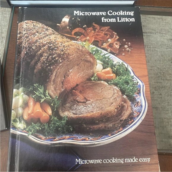 microwave cookbooks lot of three - Picture 4 of 6